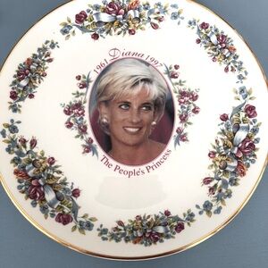 Commemorative plate of Princess Diana. The Peoples, Princess.